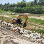 Conagua trabaja en la reanudación de las obras de protección en el río La Sabana, en Guerrero